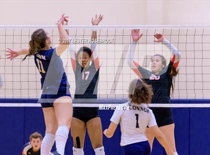 Thumbnail 3 in Churchill vs. O'Connor (UIL 6A Regional Quarterfinals) photogallery.