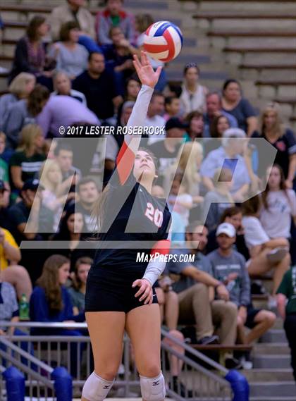 Thumbnail 3 in Churchill vs. O'Connor (UIL 6A Regional Quarterfinals) photogallery.