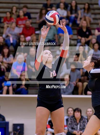 Thumbnail 3 in Churchill vs. O'Connor (UIL 6A Regional Quarterfinals) photogallery.