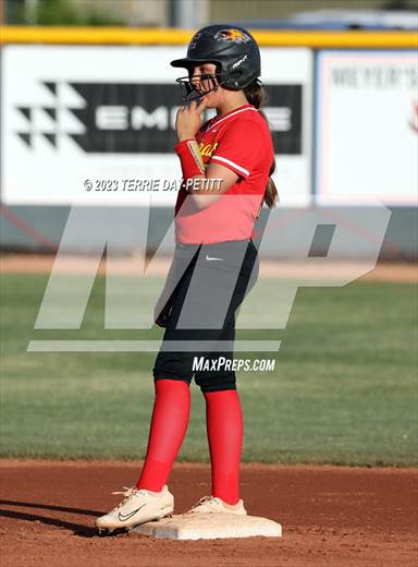 null - Photo 01