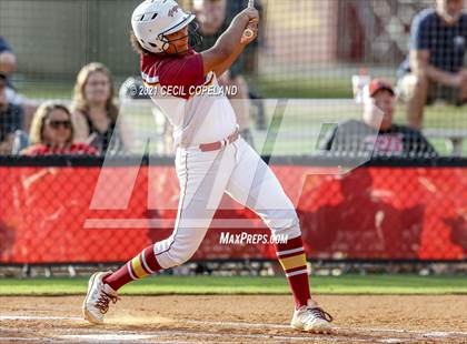 Thumbnail 3 in Winder-Barrow @ Lassiter (GHSA 6A 1st Round Playoff - Game 1) photogallery.