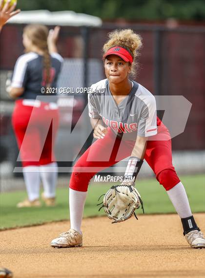Thumbnail 1 in Winder-Barrow @ Lassiter (GHSA 6A 1st Round Playoff - Game 1) photogallery.