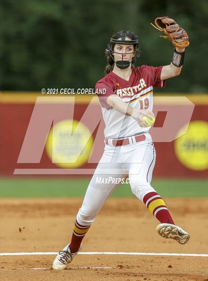Thumbnail 1 in Winder-Barrow @ Lassiter (GHSA 6A 1st Round Playoff - Game 1) photogallery.