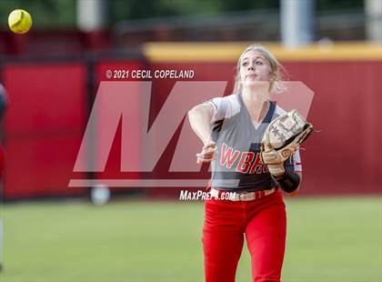Thumbnail 2 in Winder-Barrow @ Lassiter (GHSA 6A 1st Round Playoff - Game 1) photogallery.
