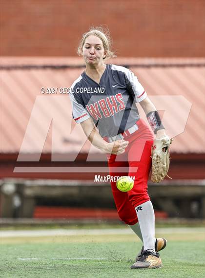 Thumbnail 1 in Winder-Barrow @ Lassiter (GHSA 6A 1st Round Playoff - Game 1) photogallery.