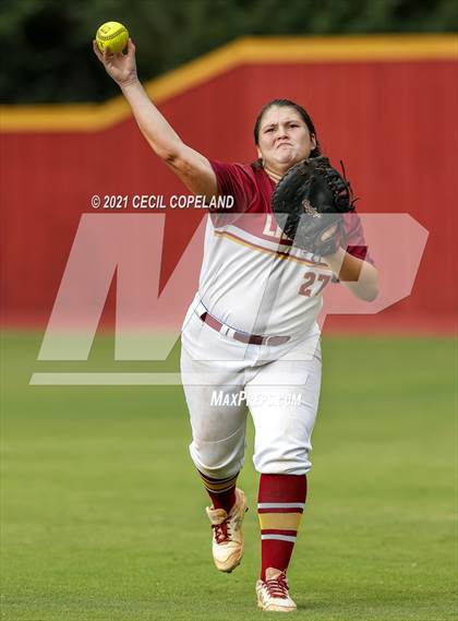 Thumbnail 1 in Winder-Barrow @ Lassiter (GHSA 6A 1st Round Playoff - Game 1) photogallery.
