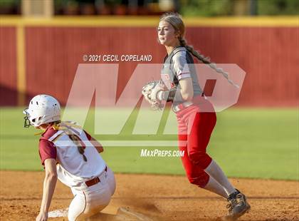 Thumbnail 2 in Winder-Barrow @ Lassiter (GHSA 6A 1st Round Playoff - Game 1) photogallery.