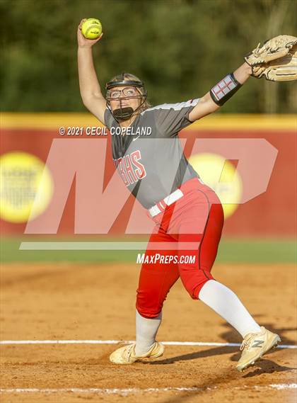 Thumbnail 3 in Winder-Barrow @ Lassiter (GHSA 6A 1st Round Playoff - Game 1) photogallery.