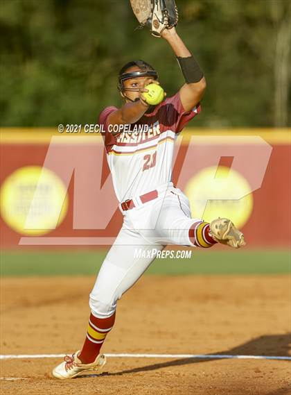 Thumbnail 1 in Winder-Barrow @ Lassiter (GHSA 6A 1st Round Playoff - Game 1) photogallery.