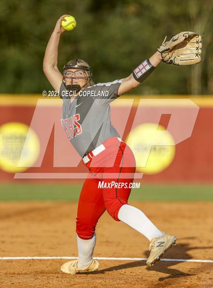 Thumbnail 3 in Winder-Barrow @ Lassiter (GHSA 6A 1st Round Playoff - Game 1) photogallery.
