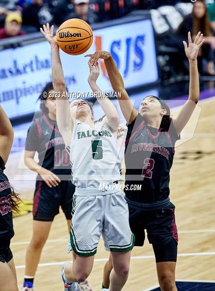 Thumbnail 1 in Colfax vs. Riverbank (CIF SJS D4 Final) photogallery.