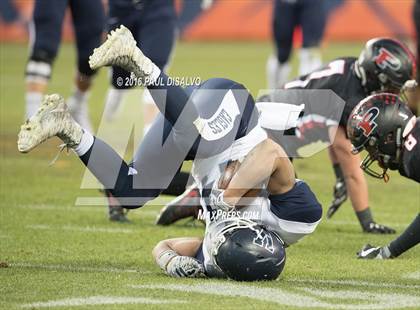 Thumbnail 1 in Valor Christian vs. Pomona (CHSAA 5A State Final) photogallery.