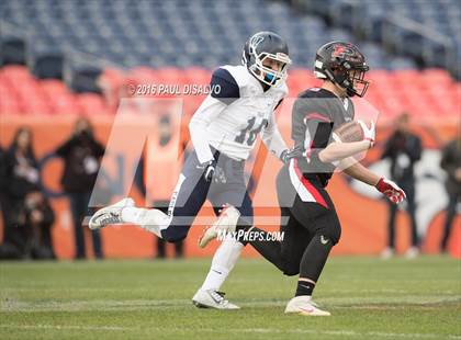 Thumbnail 2 in Valor Christian vs. Pomona (CHSAA 5A State Final) photogallery.