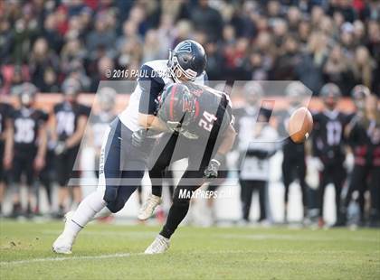 Thumbnail 2 in Valor Christian vs. Pomona (CHSAA 5A State Final) photogallery.