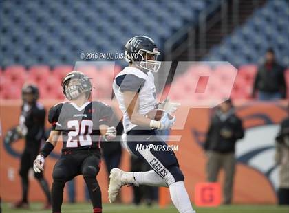 Thumbnail 3 in Valor Christian vs. Pomona (CHSAA 5A State Final) photogallery.