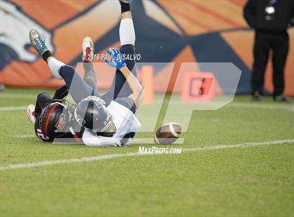 Thumbnail 1 in Valor Christian vs. Pomona (CHSAA 5A State Final) photogallery.