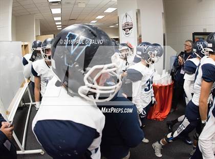 Thumbnail 2 in Valor Christian vs. Pomona (CHSAA 5A State Final) photogallery.