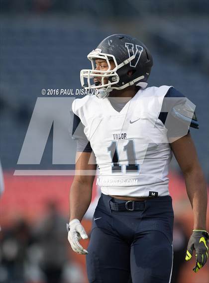 Thumbnail 1 in Valor Christian vs. Pomona (CHSAA 5A State Final) photogallery.