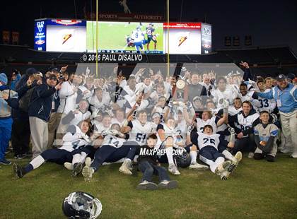 Thumbnail 3 in Valor Christian vs. Pomona (CHSAA 5A State Final) photogallery.