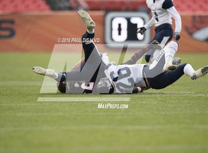 Thumbnail 2 in Valor Christian vs. Pomona (CHSAA 5A State Final) photogallery.