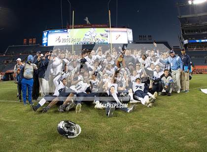 Thumbnail 2 in Valor Christian vs. Pomona (CHSAA 5A State Final) photogallery.