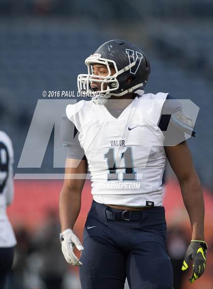 Thumbnail 3 in Valor Christian vs. Pomona (CHSAA 5A State Final) photogallery.