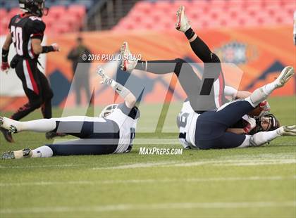 Thumbnail 3 in Valor Christian vs. Pomona (CHSAA 5A State Final) photogallery.