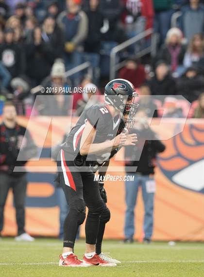 Thumbnail 3 in Valor Christian vs. Pomona (CHSAA 5A State Final) photogallery.