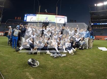 Thumbnail 2 in Valor Christian vs. Pomona (CHSAA 5A State Final) photogallery.