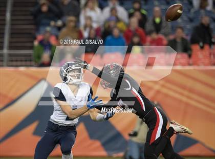 Thumbnail 2 in Valor Christian vs. Pomona (CHSAA 5A State Final) photogallery.