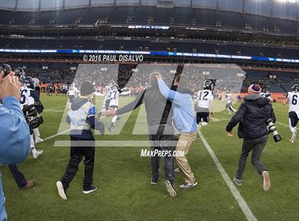 Thumbnail 3 in Valor Christian vs. Pomona (CHSAA 5A State Final) photogallery.