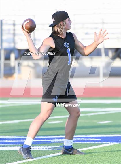 Thumbnail 2 in Valley Christian (O'Connor 7 on 7 Tournament) photogallery.