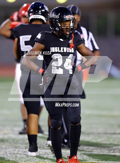 Thumbnail 3 in Inglewood vs. Lawndale photogallery.