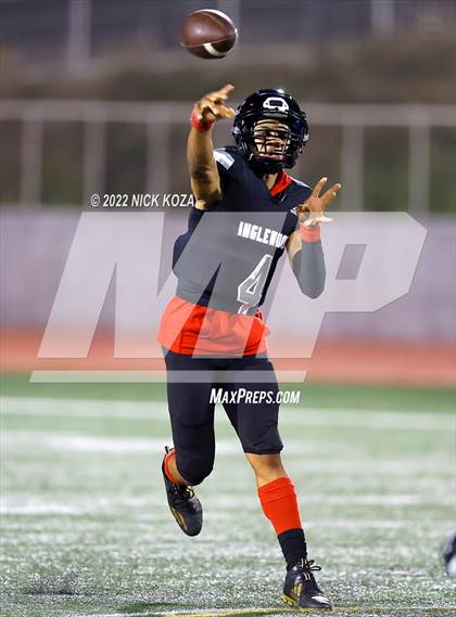 Thumbnail 3 in Inglewood vs. Lawndale photogallery.