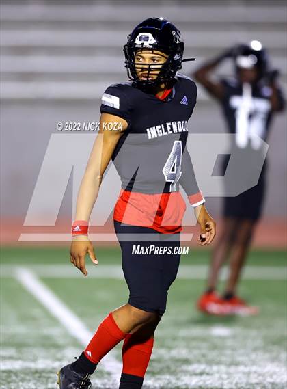 Thumbnail 3 in Inglewood vs. Lawndale photogallery.