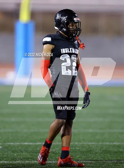 Thumbnail 1 in Inglewood vs. Lawndale photogallery.