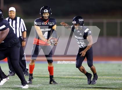 Thumbnail 2 in Inglewood vs. Lawndale photogallery.
