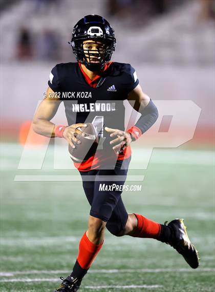 Thumbnail 2 in Inglewood vs. Lawndale photogallery.