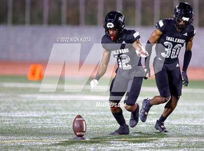Thumbnail 3 in Inglewood vs. Lawndale photogallery.