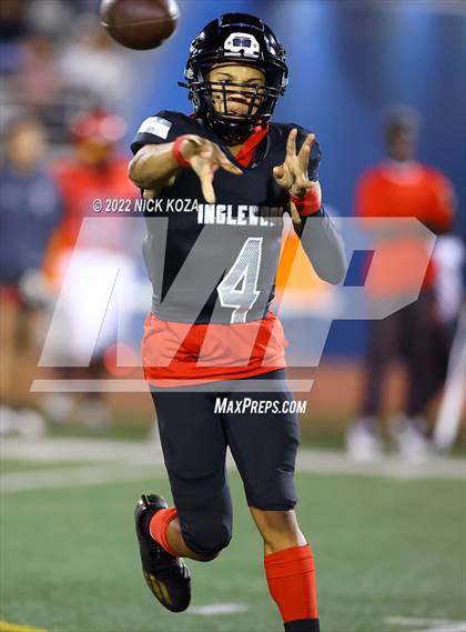 Thumbnail 2 in Inglewood vs. Lawndale photogallery.