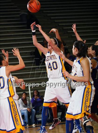 Thumbnail 3 in Eastwood @ Warren (McDonalds Texas Invitational) photogallery.