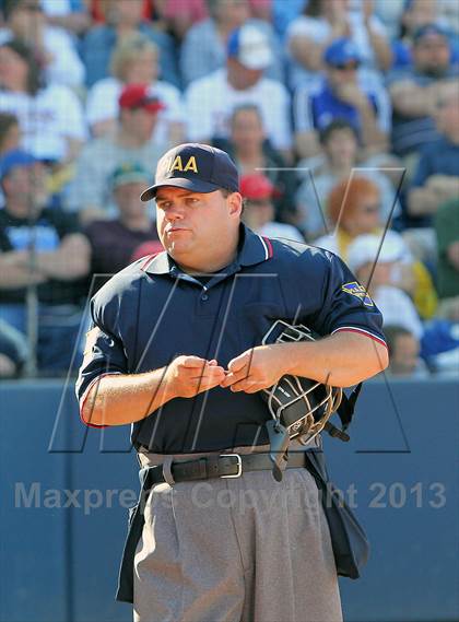 Thumbnail 2 in Williams Valley vs Neshannock (PIAA Class A Final) photogallery.