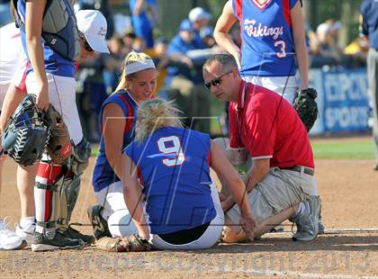 Thumbnail 1 in Williams Valley vs Neshannock (PIAA Class A Final) photogallery.
