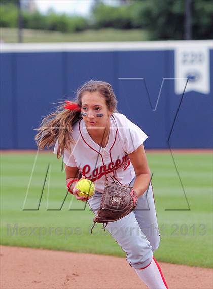 Thumbnail 3 in Williams Valley vs Neshannock (PIAA Class A Final) photogallery.