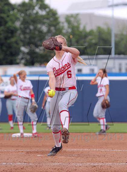 Thumbnail 3 in Williams Valley vs Neshannock (PIAA Class A Final) photogallery.