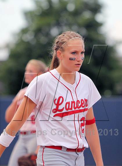 Thumbnail 1 in Williams Valley vs Neshannock (PIAA Class A Final) photogallery.