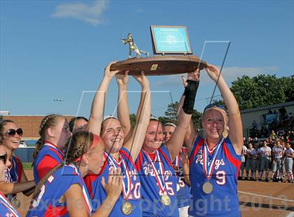 Thumbnail 2 in Williams Valley vs Neshannock (PIAA Class A Final) photogallery.