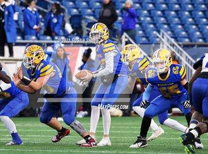 Thumbnail 3 in Hull vs. Randolph (MIAA Division 8 Final) photogallery.