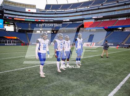 Thumbnail 2 in Hull vs. Randolph (MIAA Division 8 Final) photogallery.