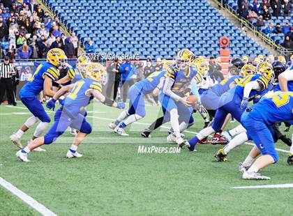 Thumbnail 1 in Hull vs. Randolph (MIAA Division 8 Final) photogallery.